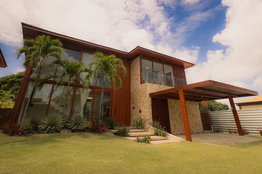 Illustrative photograph of a contemporary residential building exterior, representing real estate and property law.
